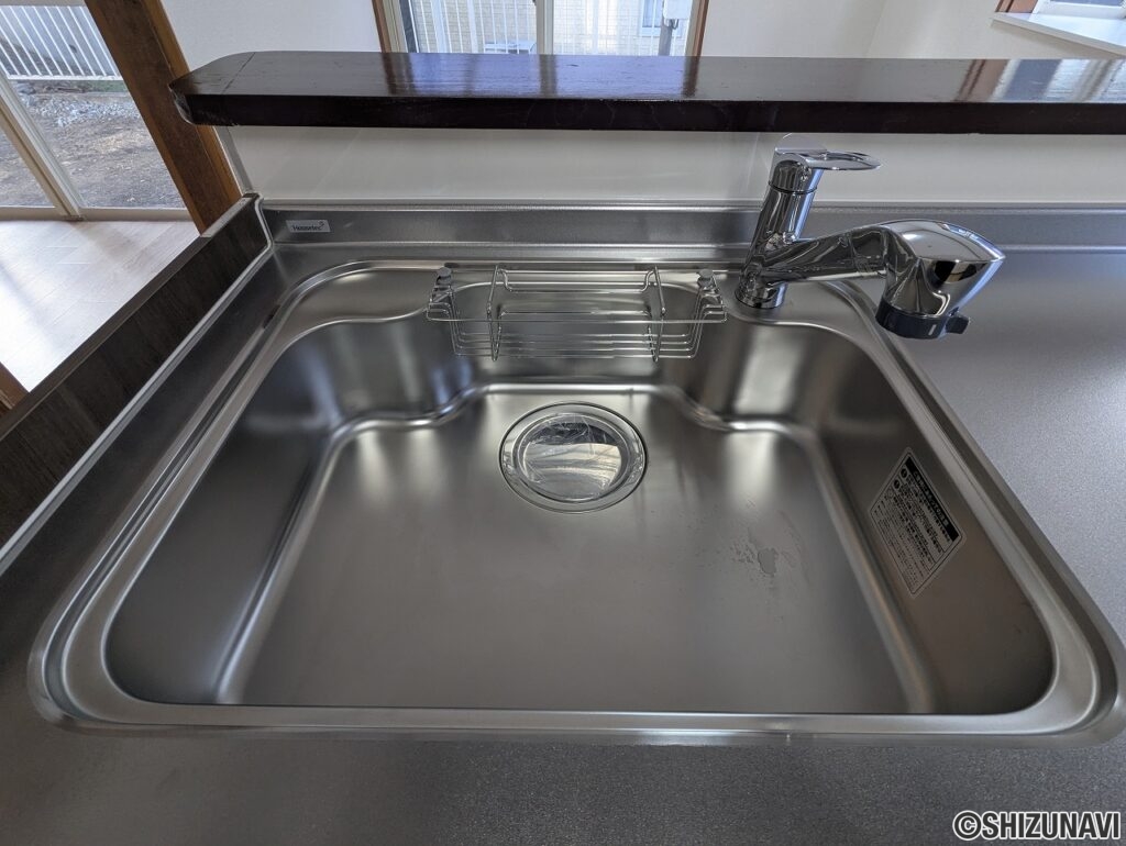 静岡市　清水区八坂北1丁目2-39　室内