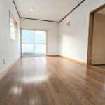 静岡市　清水区八坂北1丁目2-39　室内