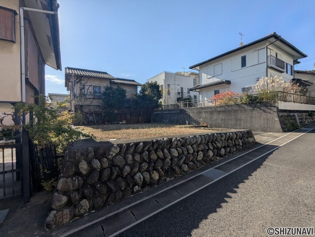 静岡市　清水区殿沢2丁目2424-133他　形状図