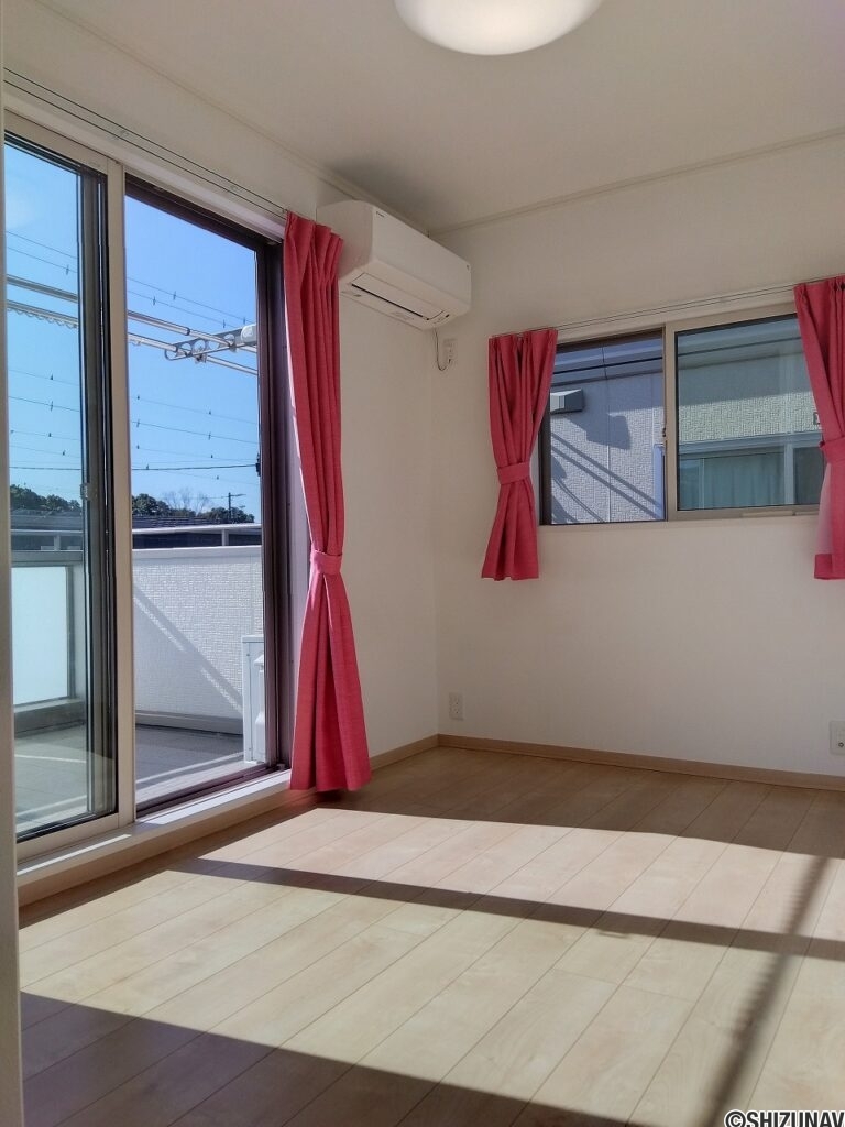 函南町平井　セキスイハイム中古住宅　内観