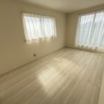 ２階洋室（7.5帖）です