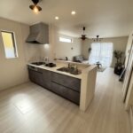 キッチン～リビングです