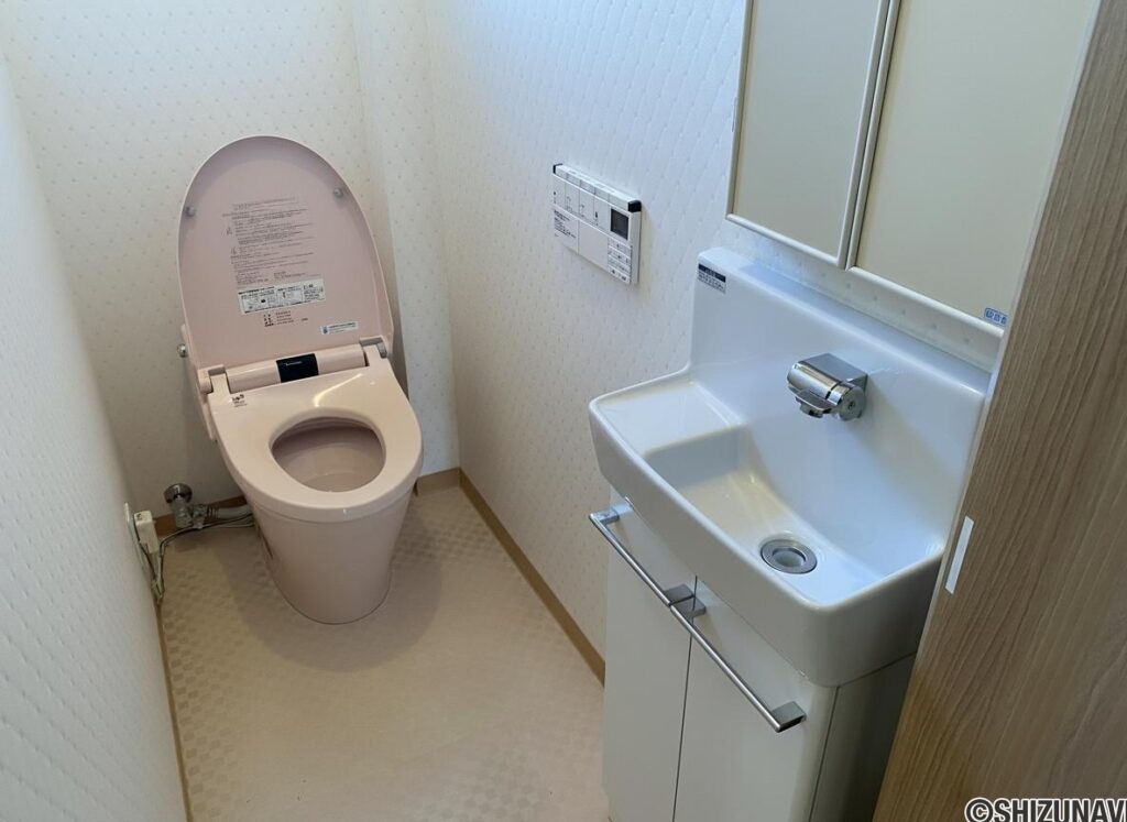 磐田市松之木島　中古住宅の画像