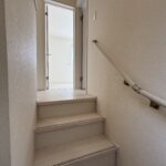 階段～２階です