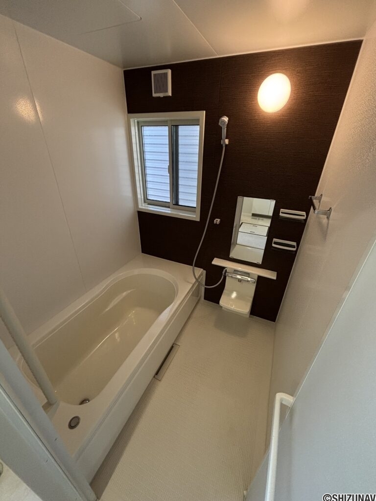 富士市松岡　戸建　内観