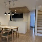 ダイニングからの階段