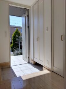 函南町平井　セキスイハイム中古住宅　内観