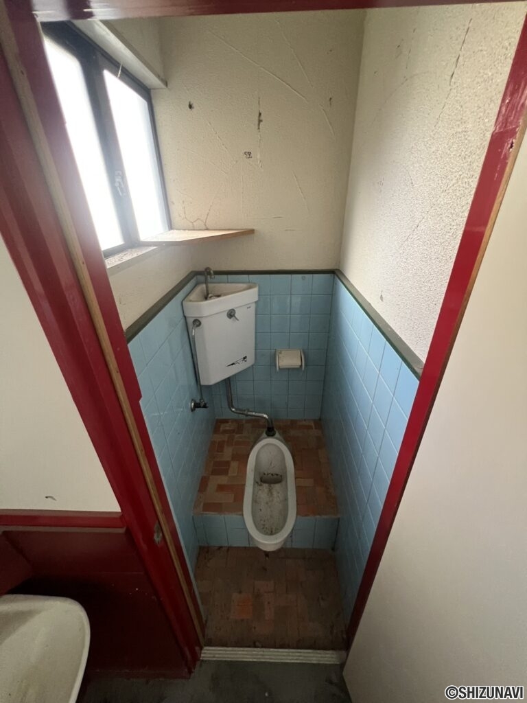 店舗トイレです