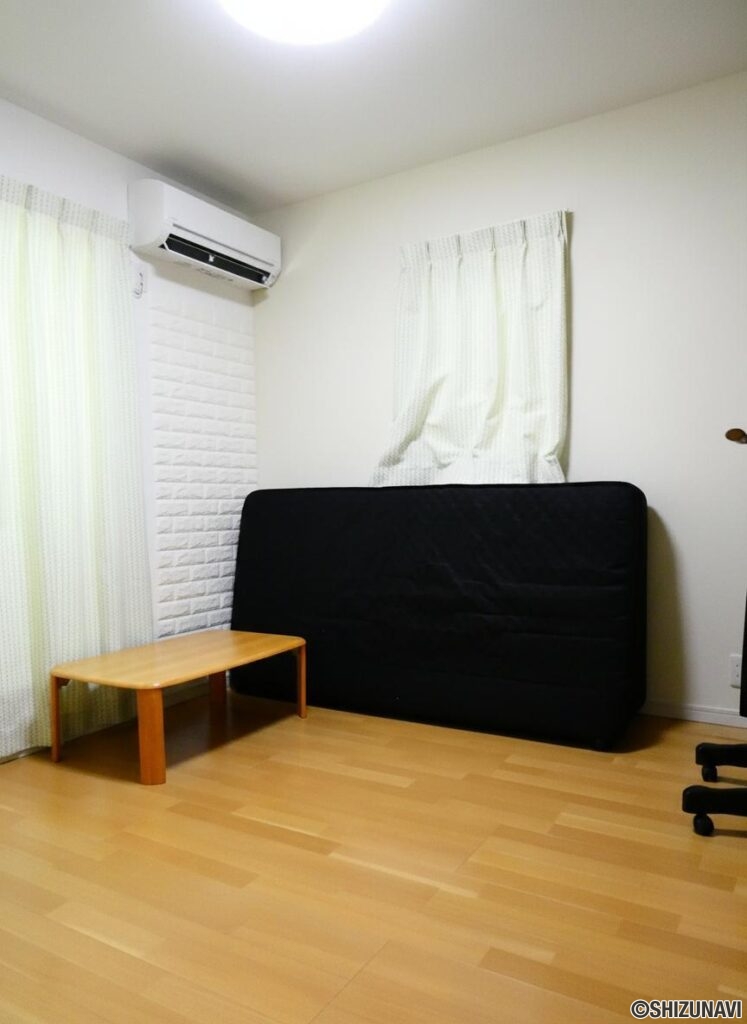 2階南西4.5帖洋室