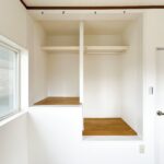 【リフォーム済み/収納】内部に枕棚・ハンガーパイプを設置しました。