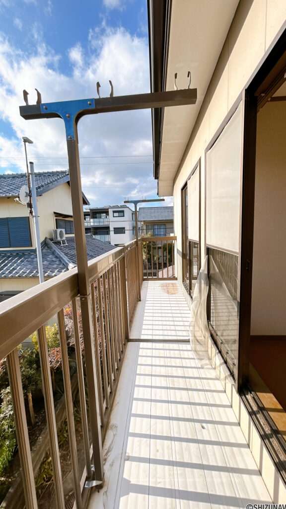 【バルコニー】