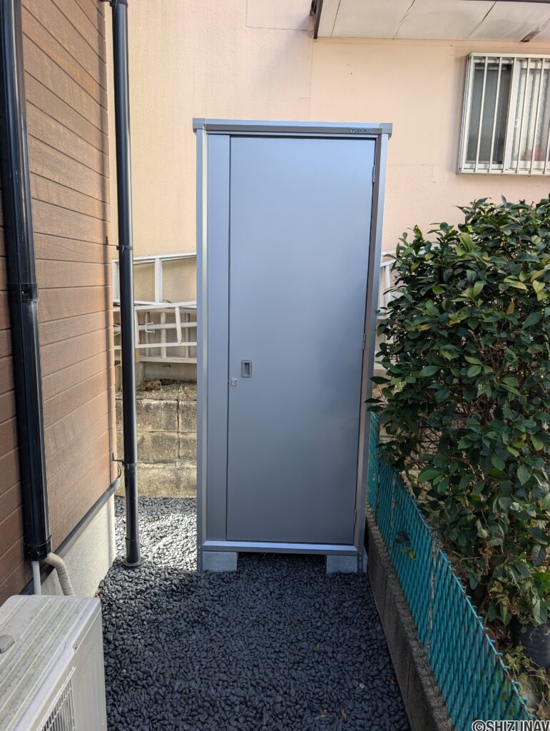 敷地の奥に物置もございます。