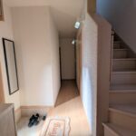 廊下にはエコカラットが貼られています。