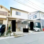 【リフォーム中/外観】外壁と屋根の塗装を行います。