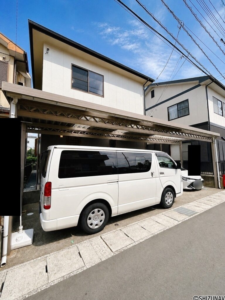 【リフォーム済み/外観】別角度。外壁と屋根の塗装を行いました。