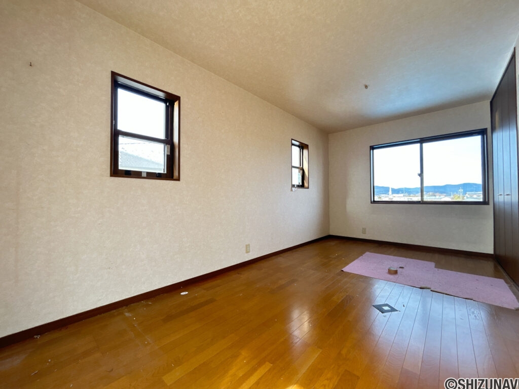 【2階洋室】