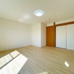 2階南東側洋室　別角度です。