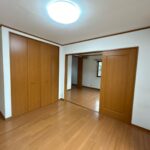 カチタス　高柳3丁目　2階洋室