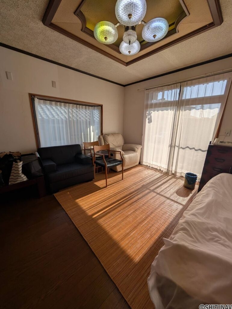 菊川市下内田　中古住宅の画像