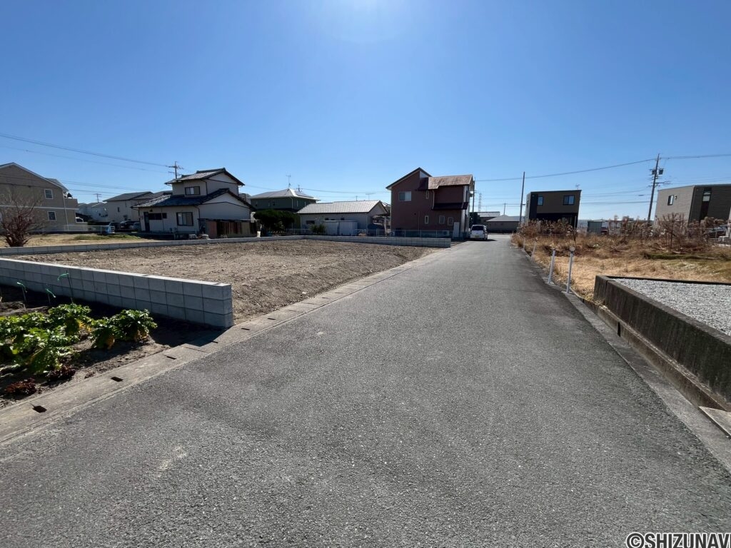 前面道路(北→南)