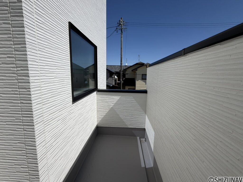 2号棟　バルコニー