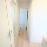 2号棟　2階廊下すっきりとしていて、各部屋にアクセスしやすい導線です。