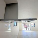 2号棟　レンジフードスタイリッシュな見た目のレンジフードは、掃除などもメンテナンスもしやすいです♪