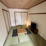 和室のお部屋にAIで家具を配置した画像です。