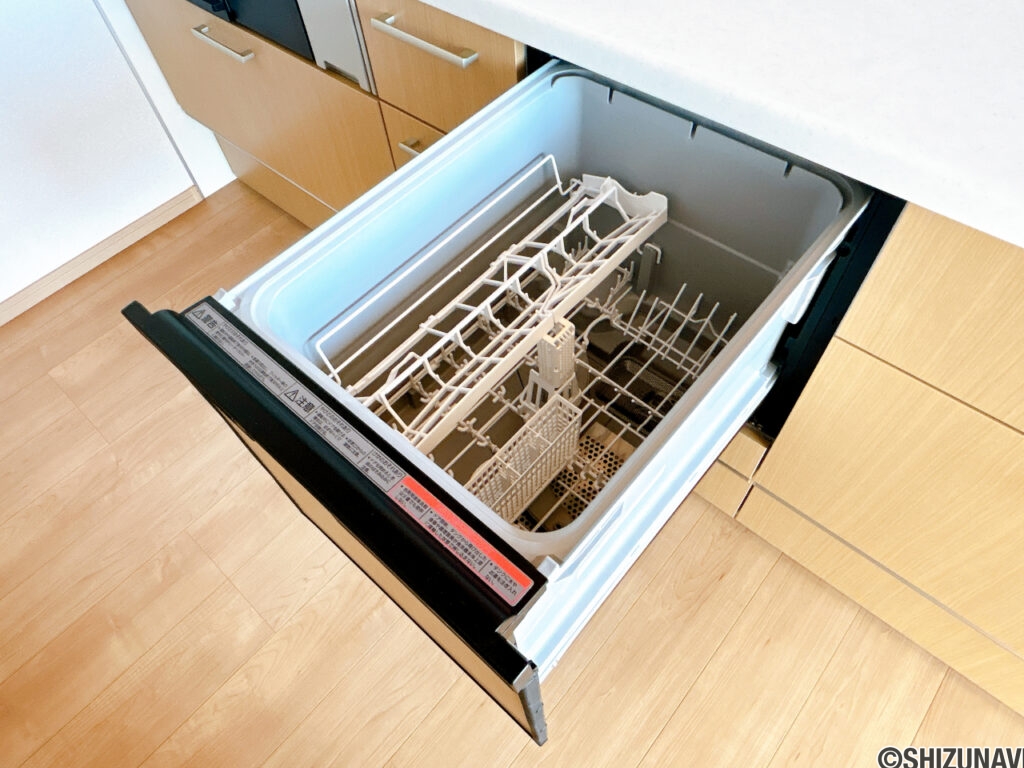 【食器洗浄乾燥機】