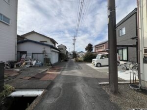 北側外観（西向き）