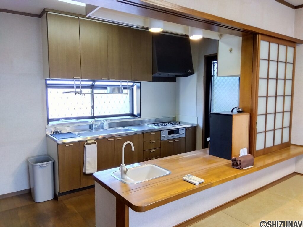 函南町柏谷　ハイム中古住宅　内観