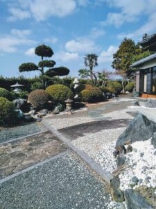 菊川市下内田　中古住宅の画像