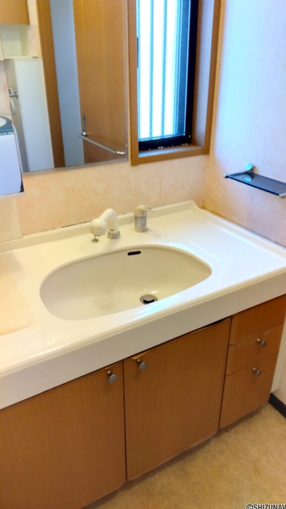 静岡市葵区東千代田　セキスイハイムの軽量鉄骨中古住宅の画像