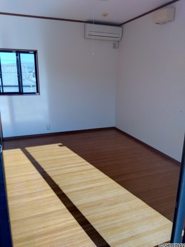 伊豆市本立野　中古住宅　内観