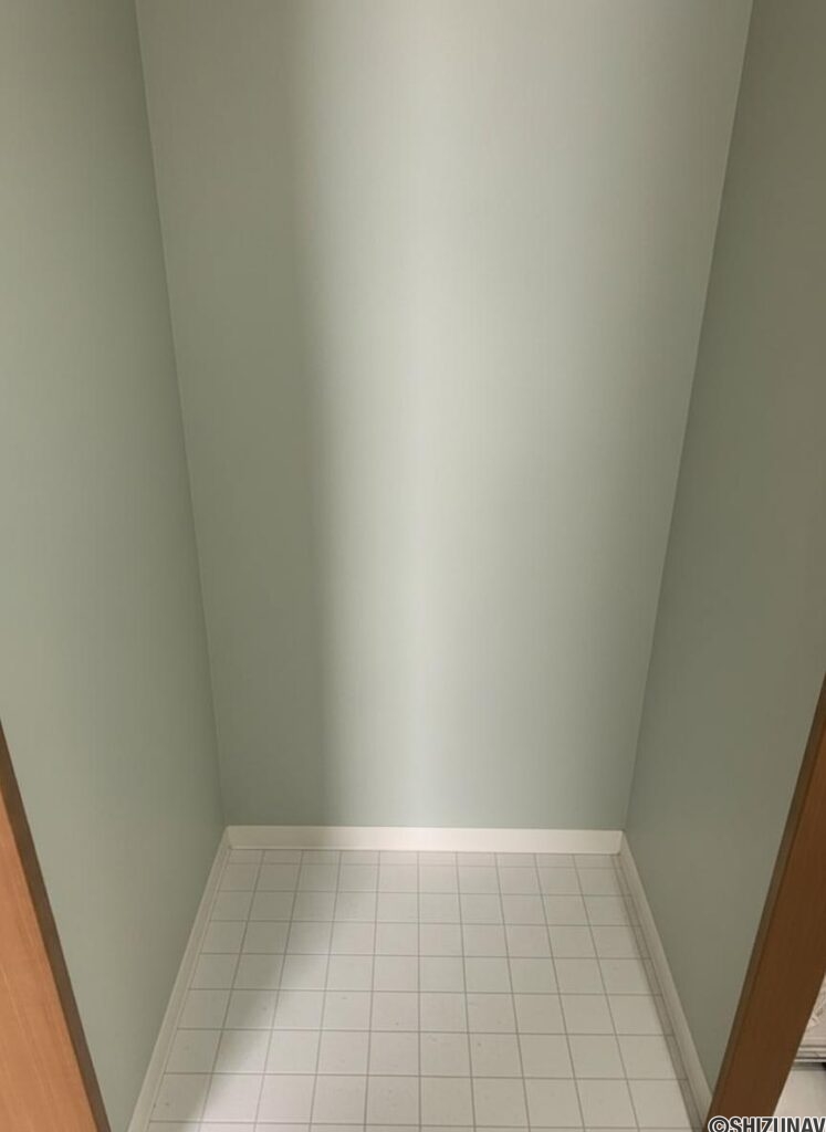 洗濯機置き場の写真です。実際は防水パンの設置がございます。