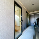 【ガレージ側玄関扉】