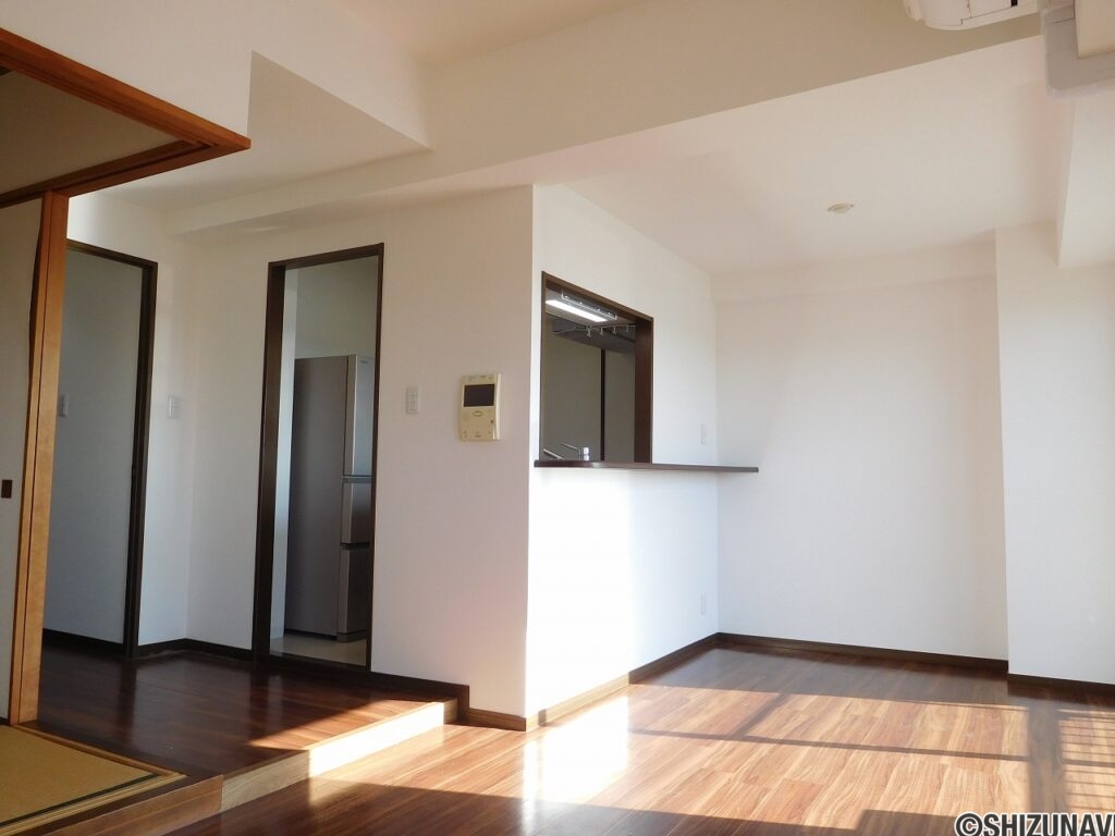 ナイスアーバン富士東館301