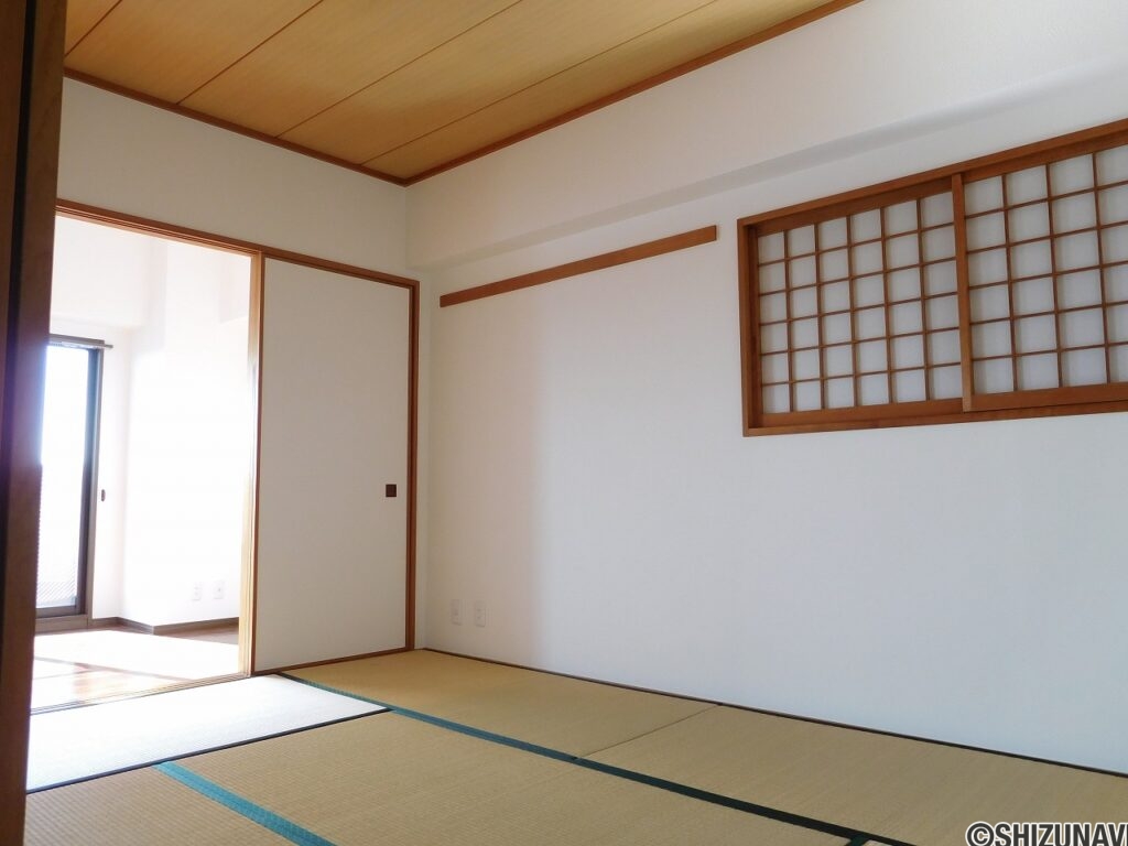 ナイスアーバン富士東館301