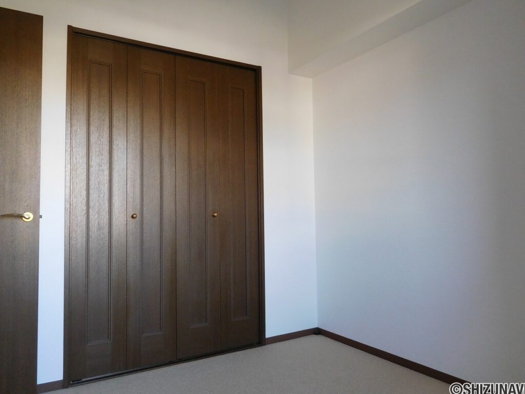 ナイスアーバン富士東館301