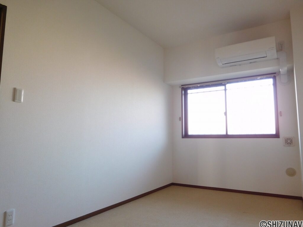 ナイスアーバン富士東館301