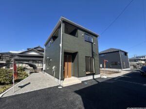 南西側からの写真です。