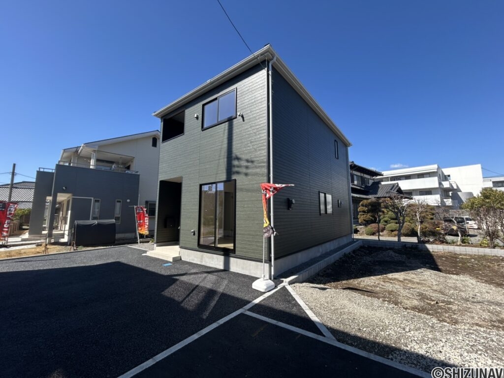 南東側からの写真です。