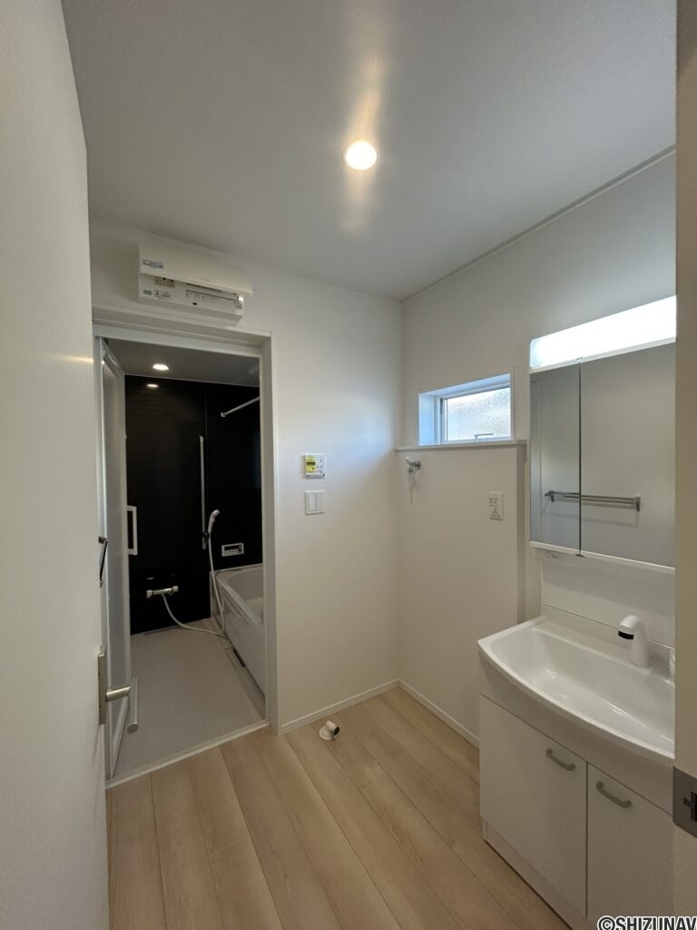 1階 洗面所の写真です。