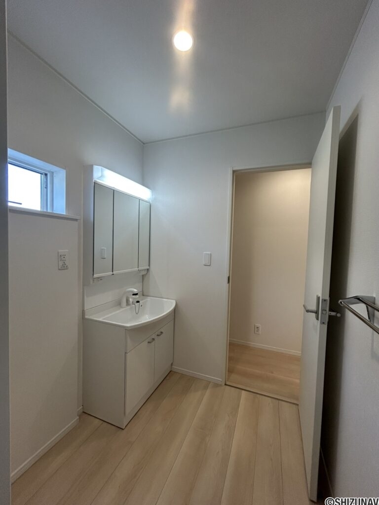 1階 洗面所の写真です。