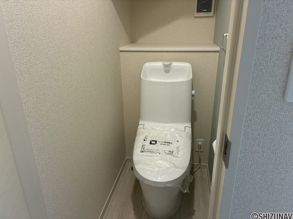 【１号棟】１階トイレ