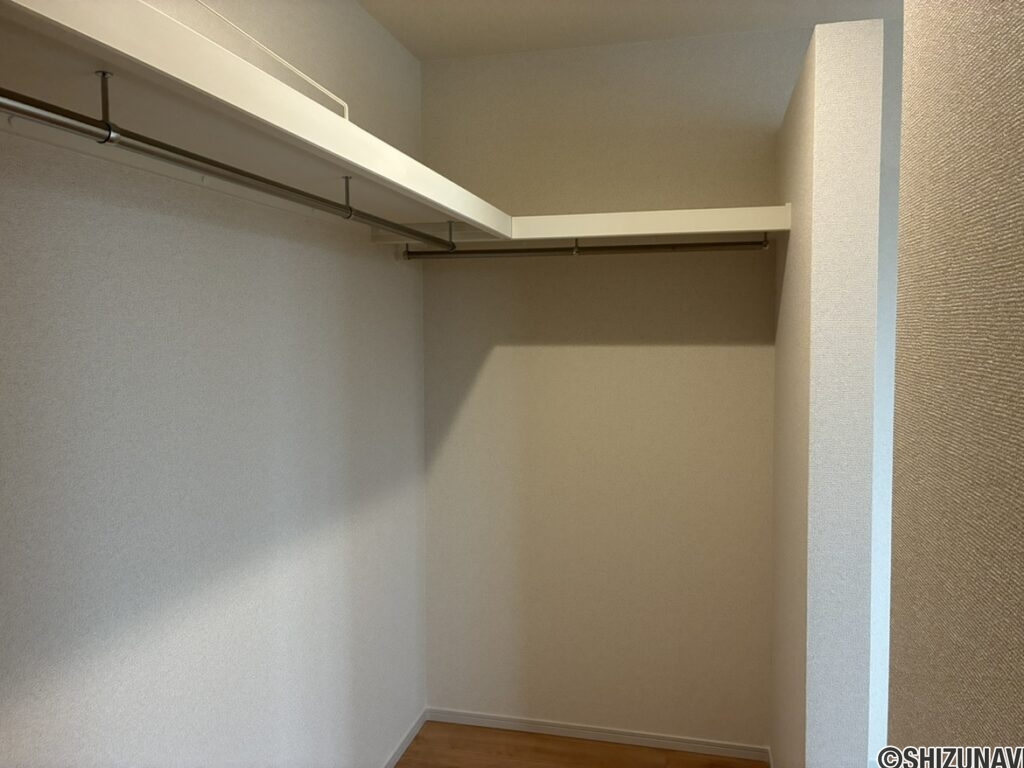 【２号棟】ウォークインクローゼット