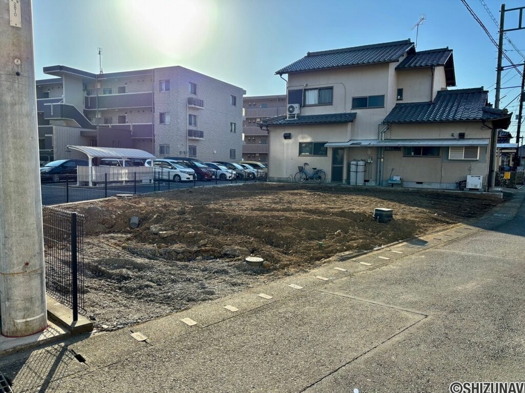 裾野市二ツ屋　売り土地