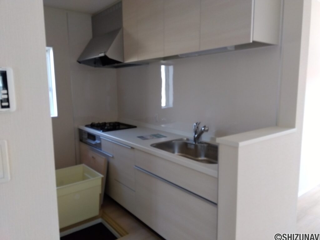 3号棟 1階キッチンの写真です。