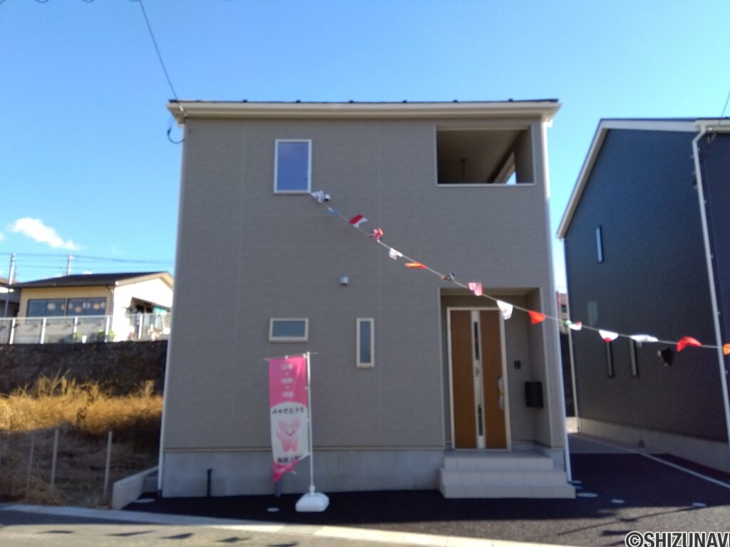 4号棟 正面からの写真です。