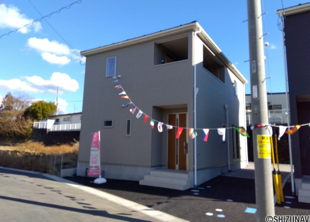 4号棟 南西側からの写真です。